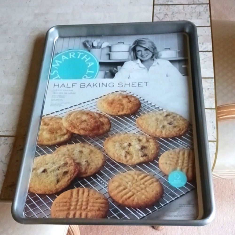 Baking sheet Pan,,Martha Stewart,, from macys ,aluminum Constuction, New